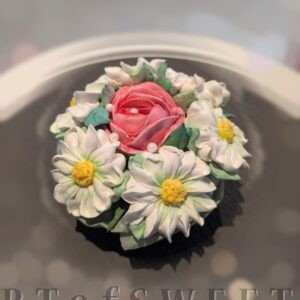 Rose and Dasies Marshmallow Arrangement