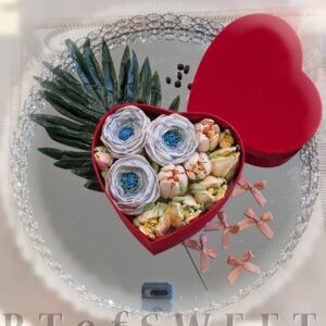 Medium Heart Shape Box Marshmallow Flowers