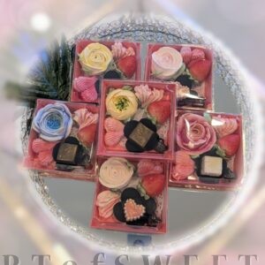 Edible Gifts, Small Gift Box of Marshmallow Flower